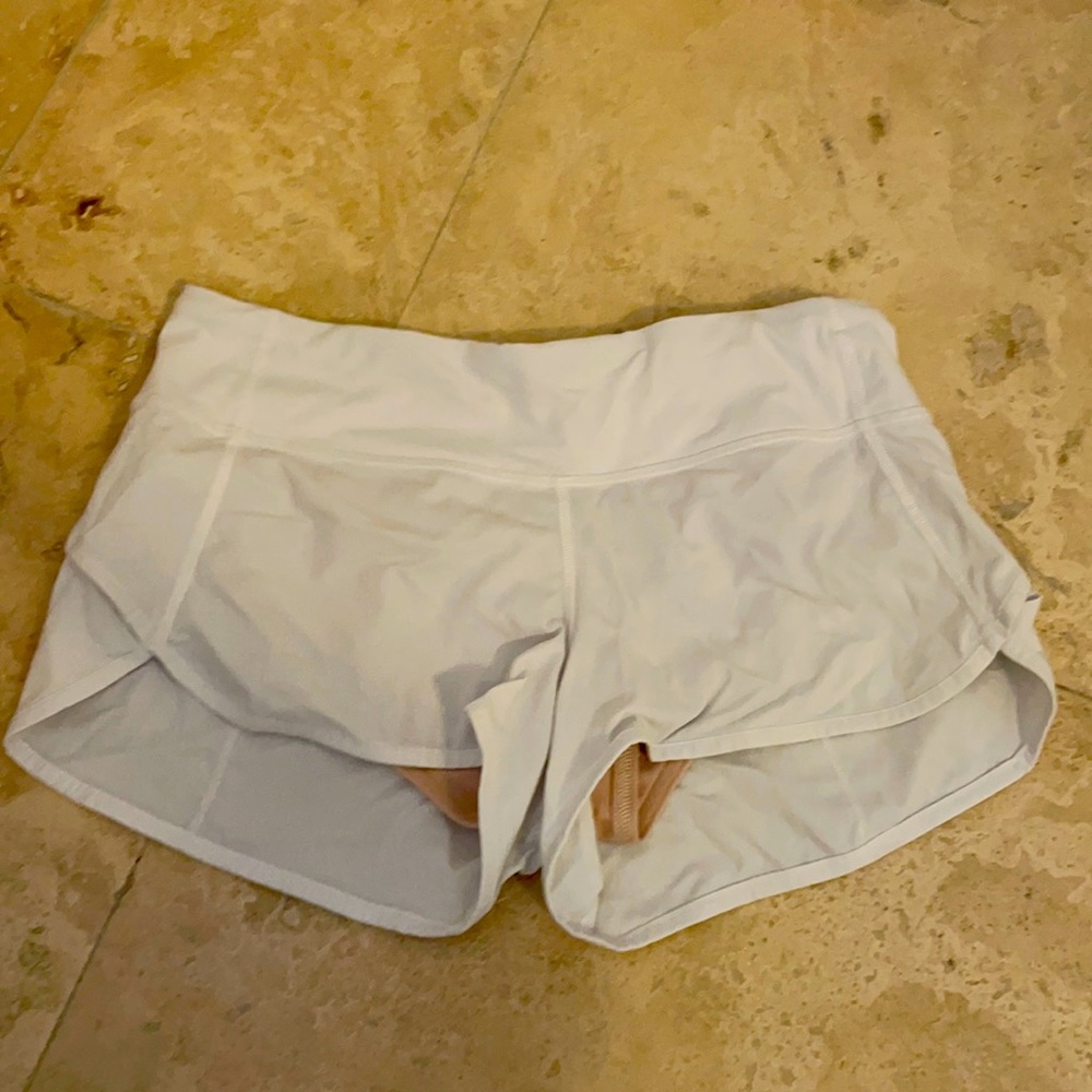 White lululemon shorts